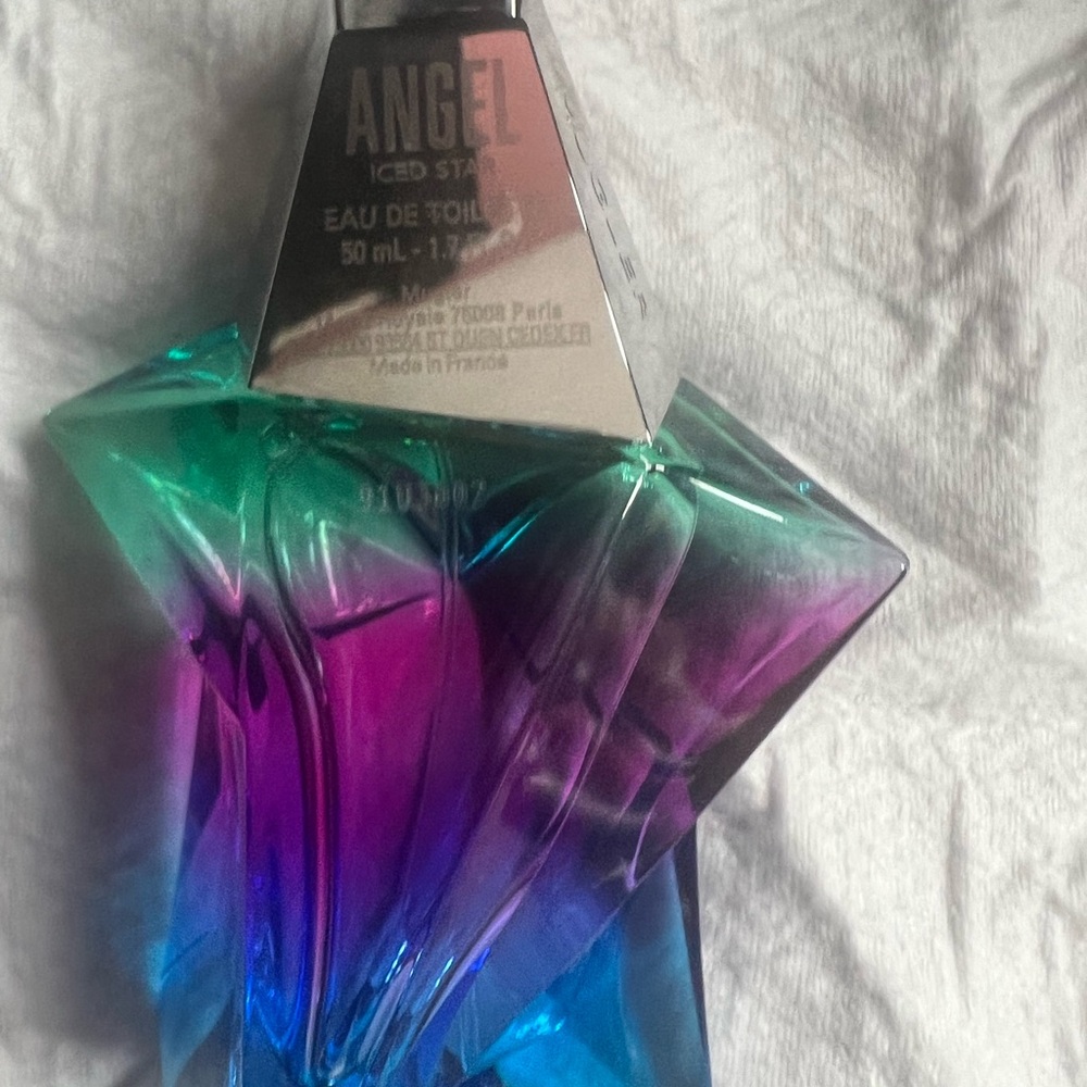 Mugler iced star perfume
